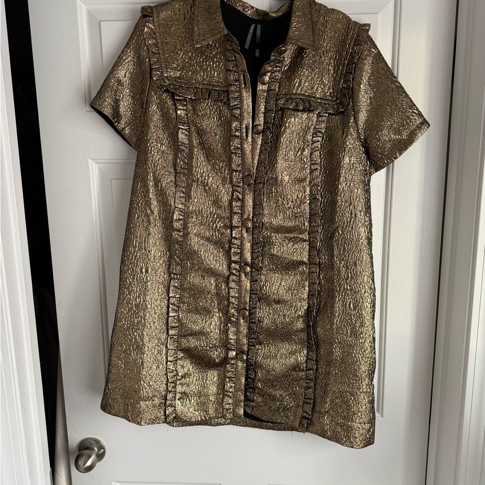 Metallic Gold Short Sleeve Blouse